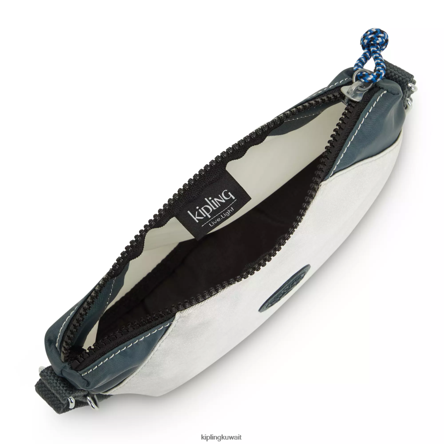 Kipling حقيبة كروس صغيرة من الفن نحيف كتلة القمر الرمادي ZR2RH101 حقائب كروسبودي