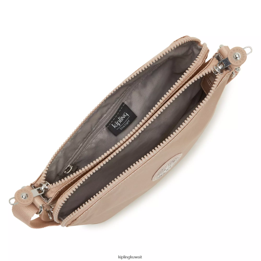 Kipling حقيبة كروس بويد معدنية نحيف سحر الذهب المعدني ZR2RH211 حقائب كروسبودي