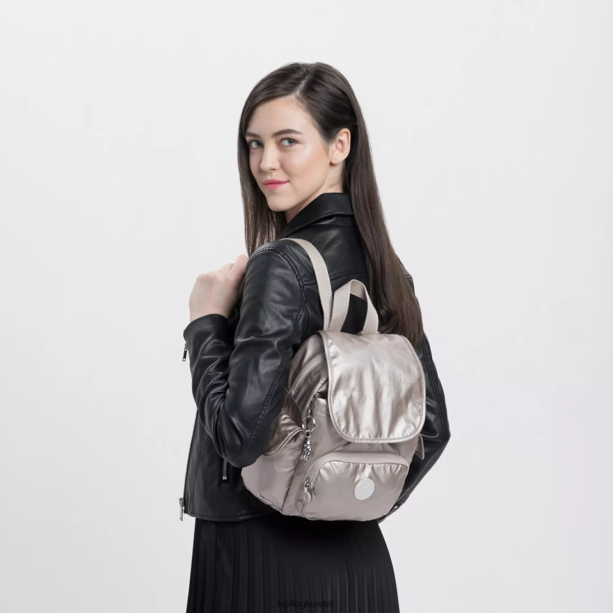 Kipling حقيبة ظهر معدنية صغيرة سيتي باك نحيف توهج معدني ZR2RH389 أكياس صغيرة